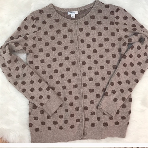 Old Navy Sweaters - EUC Sparkly Old Navy Cardigan